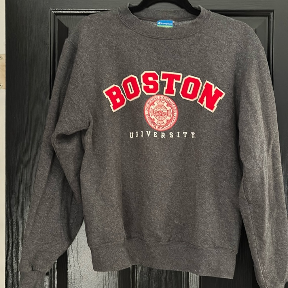 Champion Crew Neck Boston University size small
